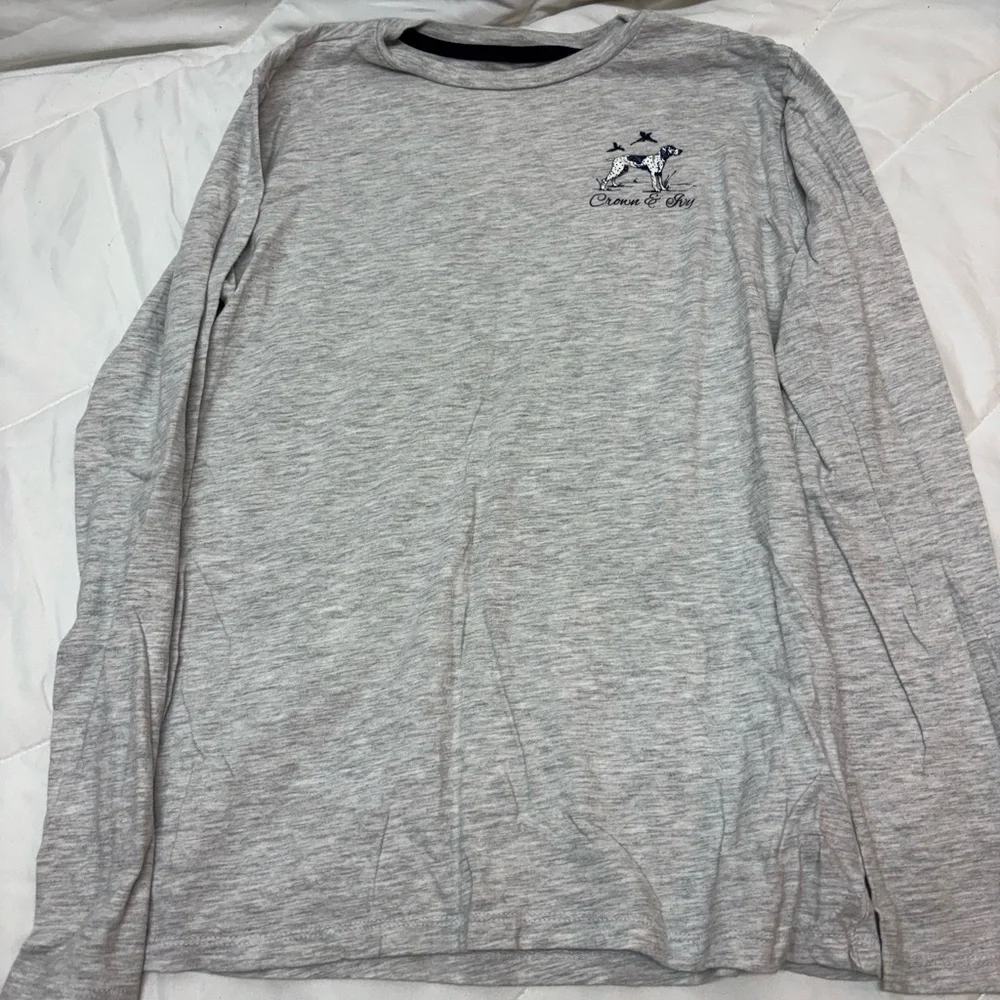 Crown & Ivy Kids Heather Gray Long Sleeve Tee Southern & Loyal Dog